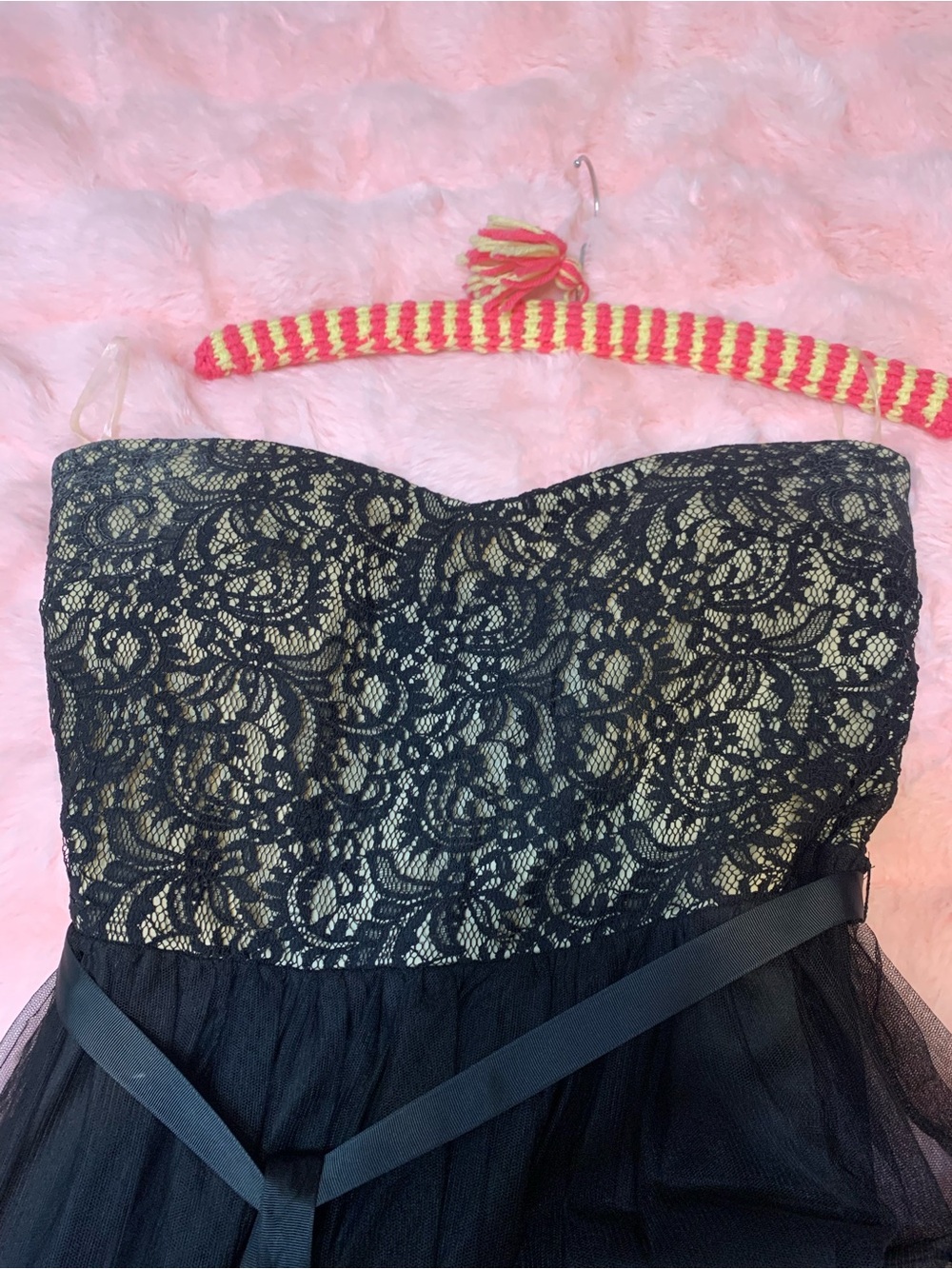 Strapless Black Lace & Tulle Cocktail Dress - Picture 3 of 4